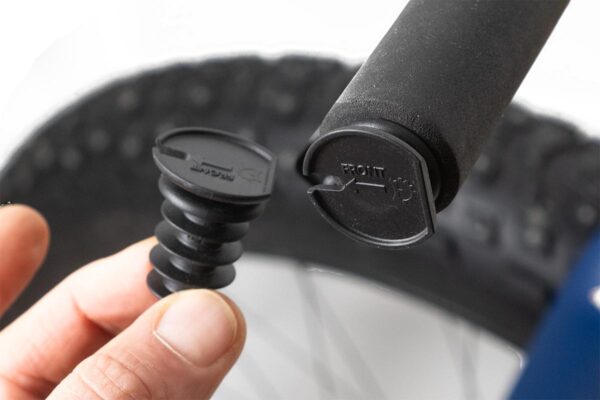 Pogie Bar End Plugs
