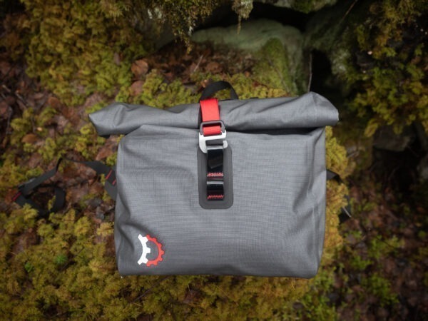 Egress Pocket