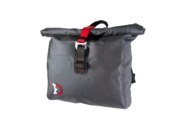 Egress Pocket